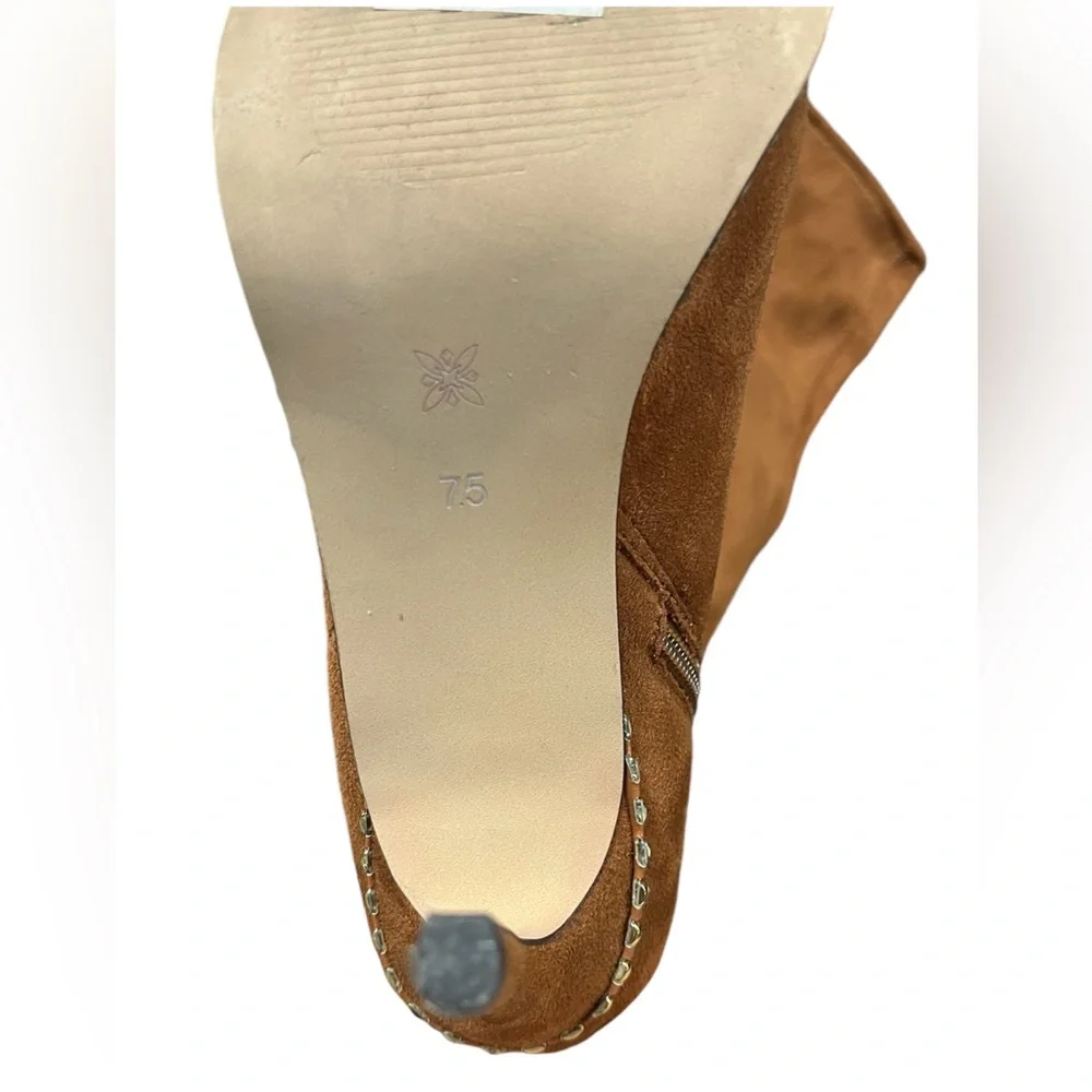 BCBGeneration Women's Tall Knee High Boot camel size 7.5